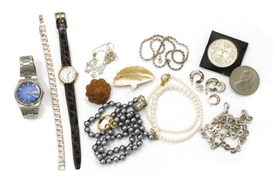 Lot 294 - A small quantity of silver and costume jewellery