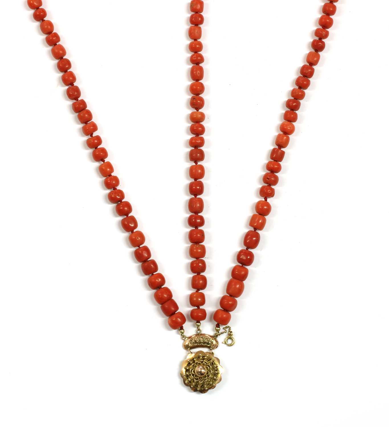Lot 47 - A Dutch three row coral bead necklace