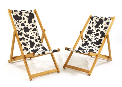 Lot 366 - A pair of deckchairs
