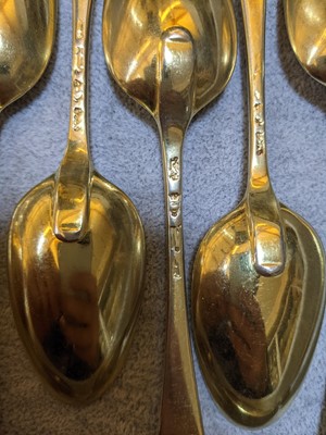 Lot 502 - A set of George II silver-gilt dessert cutlery