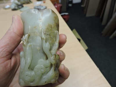 Lot 165 - A Chinese hardstone carving