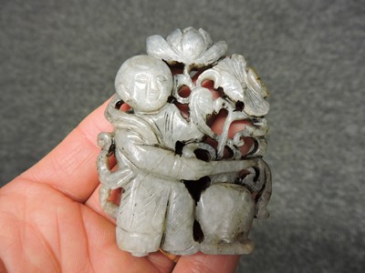 Lot 142 - A Chinese jade carving