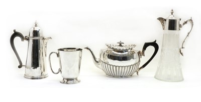 Lot 450 - A collection of silver plated items