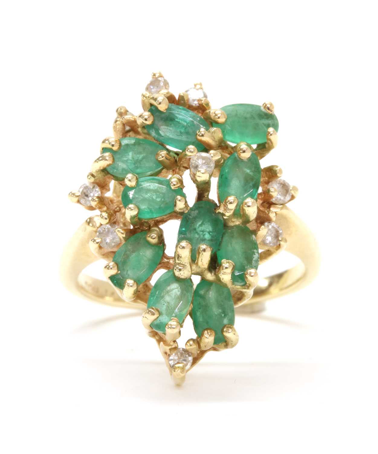 Lot 143 - A gold emerald and diamond cluster ring