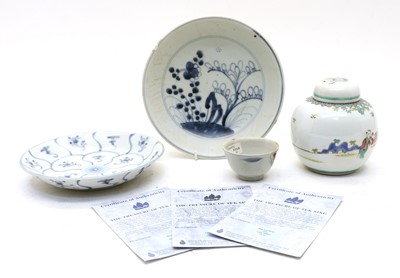 Lot 208 - A Chinese Tek Sing blue and white porcelain plate