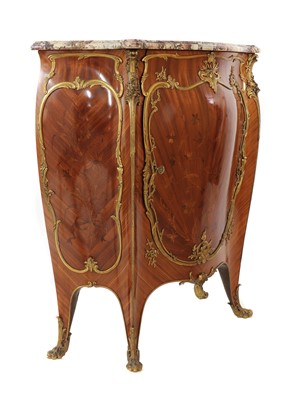 Lot 13 - A French Louis XV-style amaranth and kingwood meuble d'appui