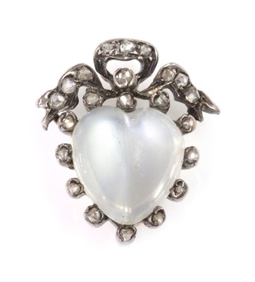 Lot 112 - A Victorian moonstone and diamond heart brooch, c.1880