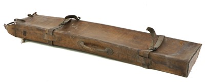 Lot 79 - A vintage leather gun carrying case