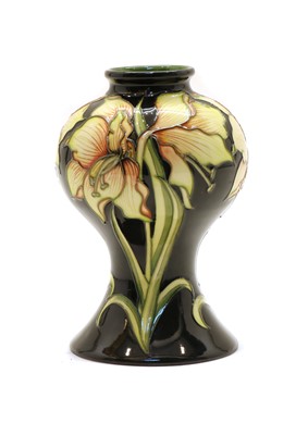 Lot 294 - A Moorcroft vase 'Amarylis'