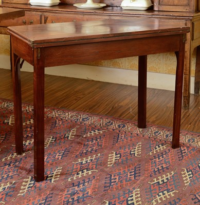 Lot 263 - A George III mahogany card table