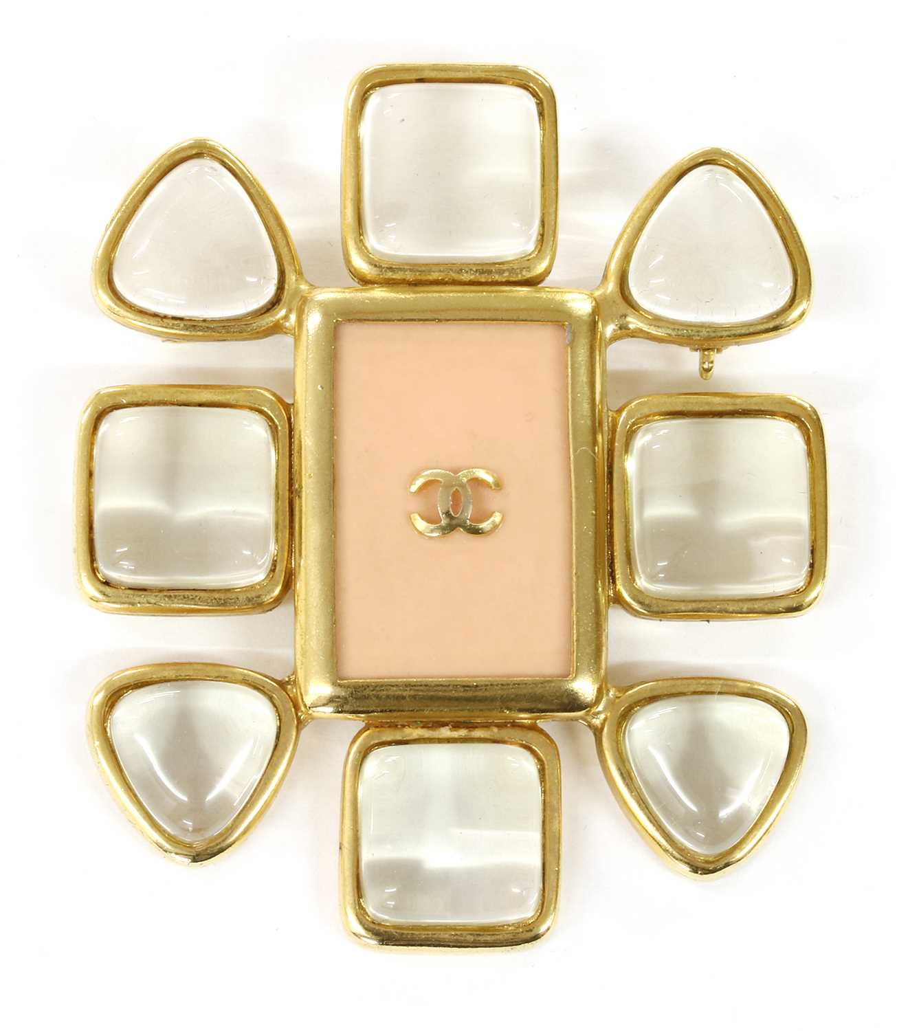 Lot 246 - A Chanel gold-plated brooch