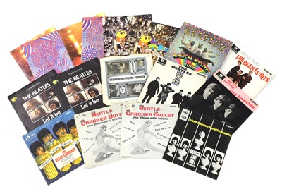 Lot 549 - A collection of The Beatles 7in singles