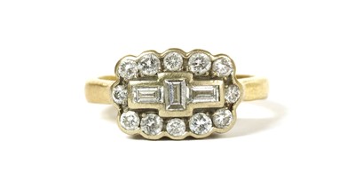 Lot 50 - A gold diamond cluster ring