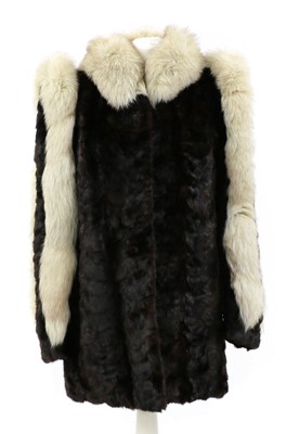 Lot 228 - A sheared mink short coat