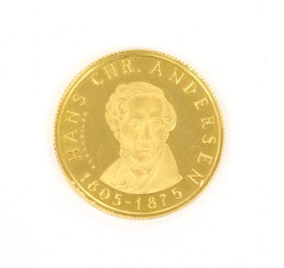 Lot 88 - A Danish gold commemorative medal