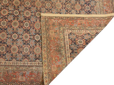 Lot 184 - A Persian Mahal carpet