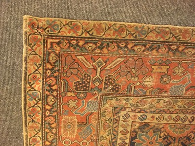 Lot 184 - A Persian Mahal carpet