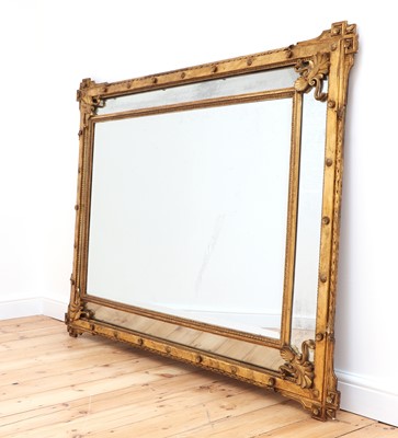 Lot 488 - A giltwood mirror