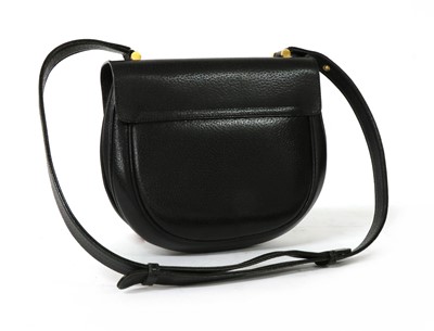 Lot 267 - A Gucci black leather shoulder bag