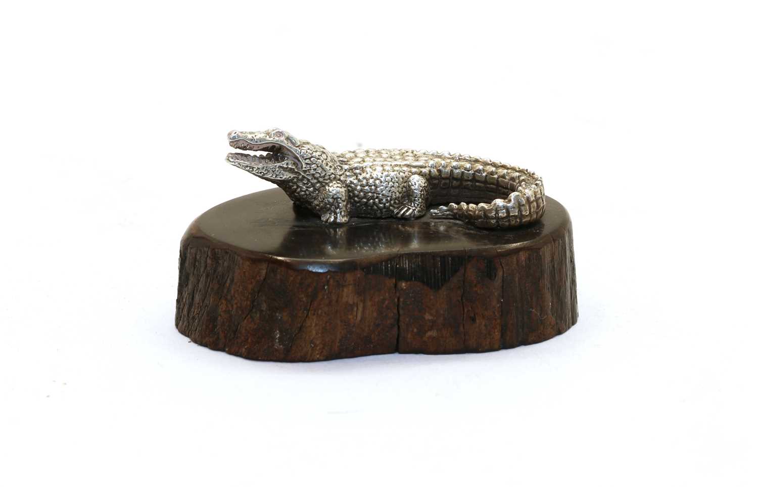 Lot 23 - A contemporary silver sculpture of a crocodile by Patrick Mavros