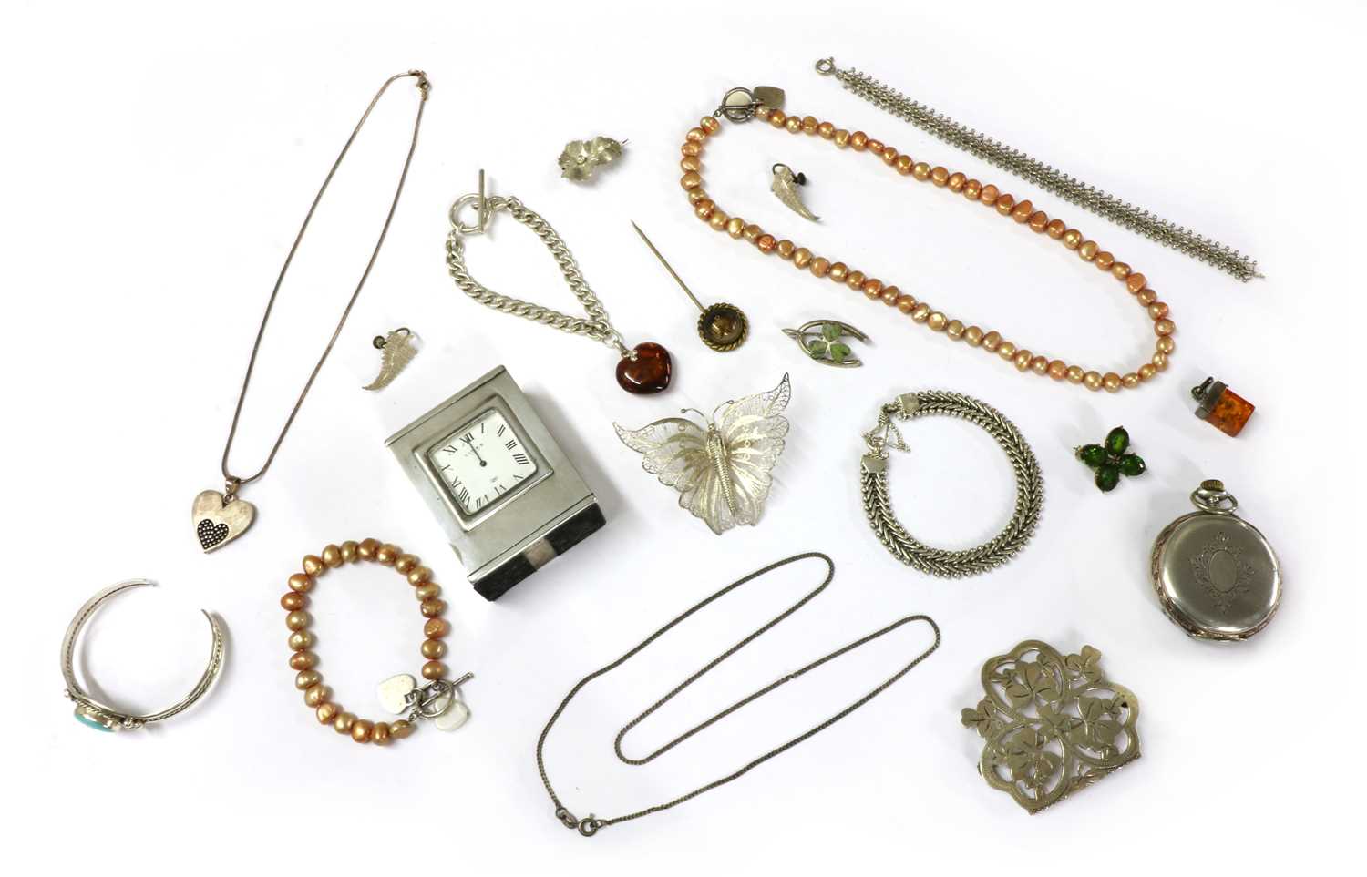 Lot 204 - A quantity of silver and costume jewellery