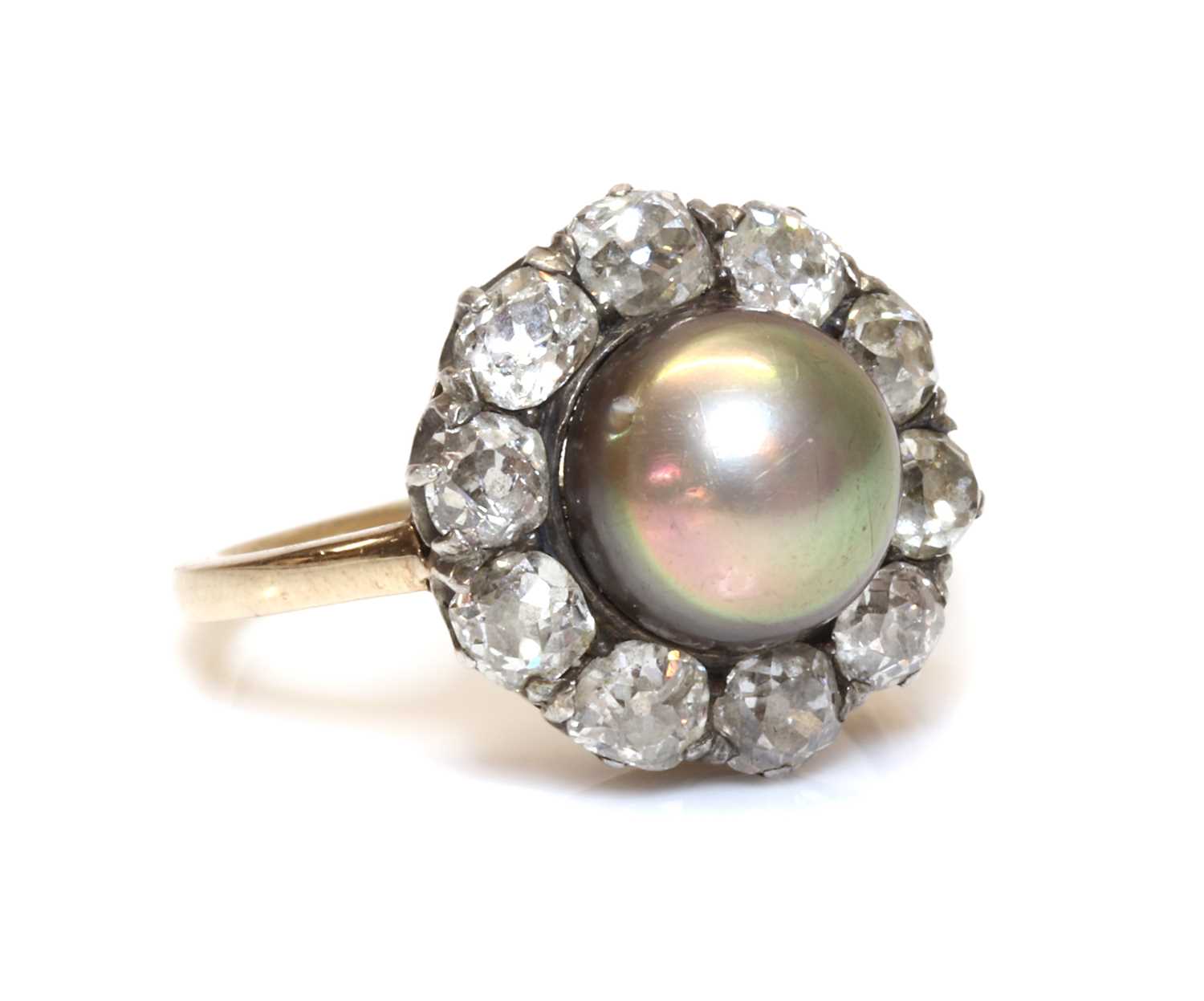 Lot 147 - A Continental natural saltwater pearl and diamond cluster ring, c.1890