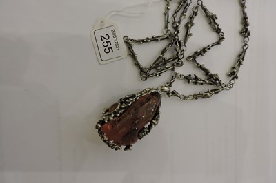 Lot 255 - A Polish silver amber pendant, c.1970