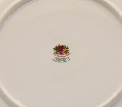 Lot 169 - A large collection of Royal Albert Old Country Roses