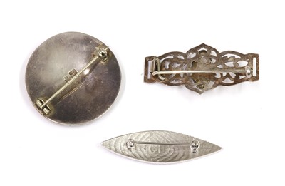 Lot 1431 - A Scottish sterling silver Celtic brooch, by Hamish Dawson Bowman