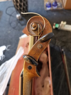 Lot 241 - A 19th Century violin