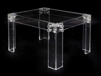 Lot 752 - An American Lucite coffee table
