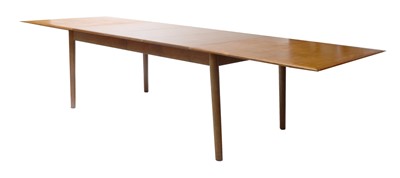 Lot 620 - A Bridgecraft extending teak dining table