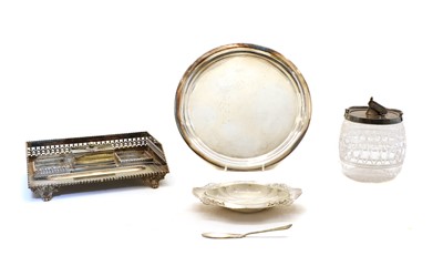 Lot 53 - A quantity of silver plated items
