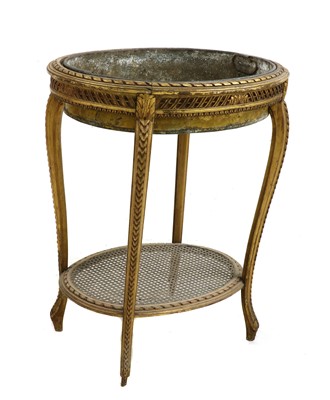 Lot 420 - An oval giltwood jardiniere table
