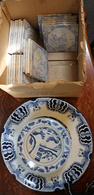Lot 115 - Blue and white pottery