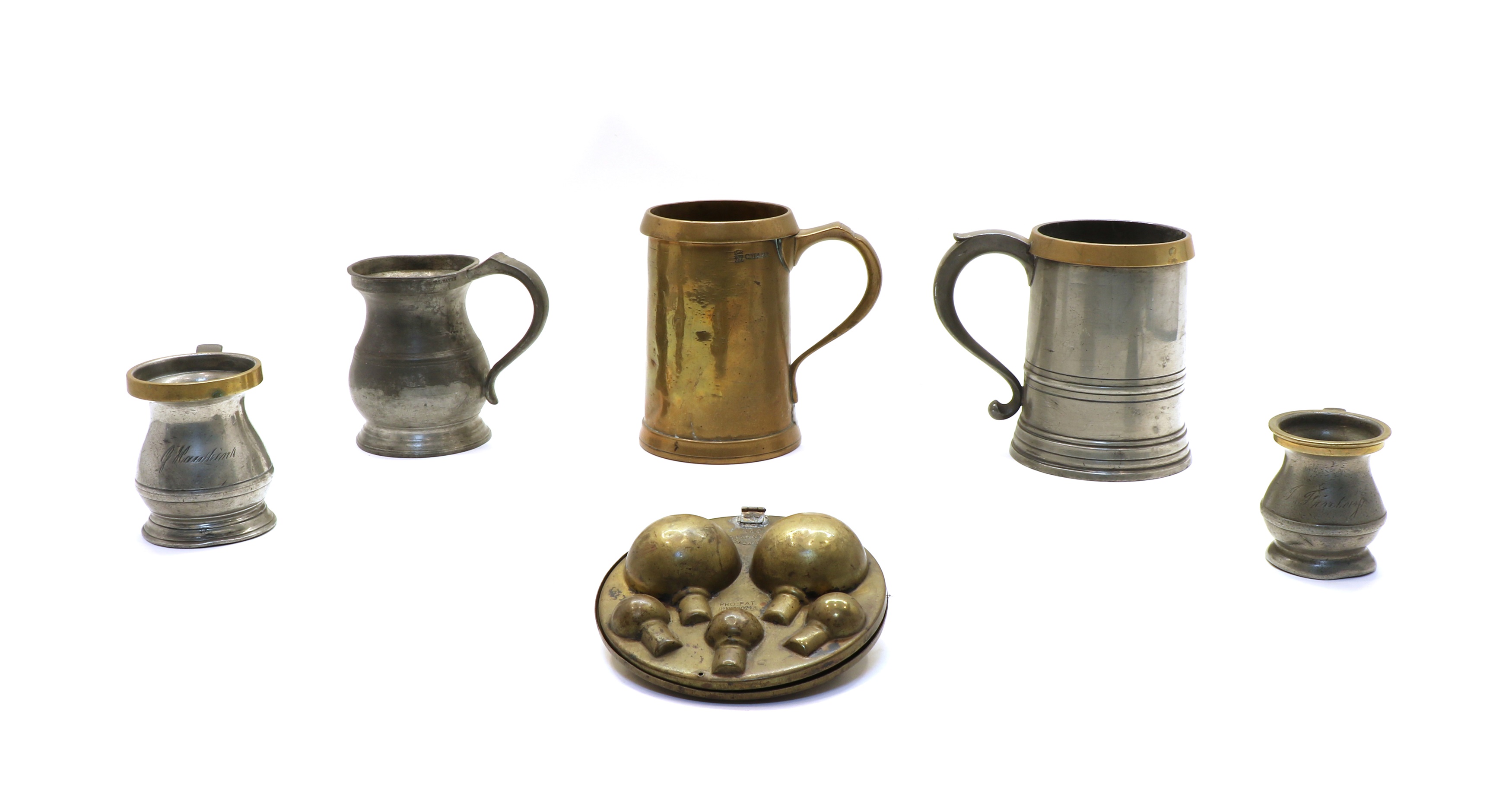 Lot 144 A box of 26 19th/20th century pewter mugs