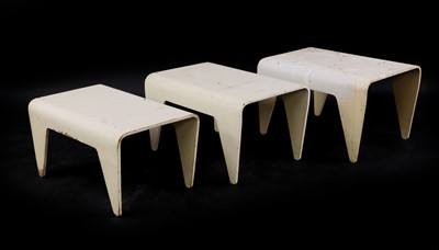 Lot 252 - A nest of three painted bent plywood tables