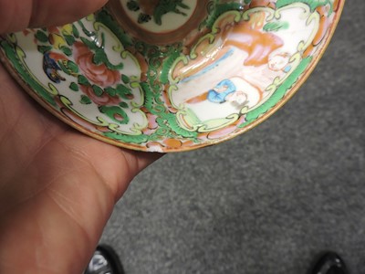 Lot 109 - A collection of Chinese porcelain