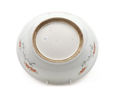 Lot 51 - A Chinese famille verte plate
