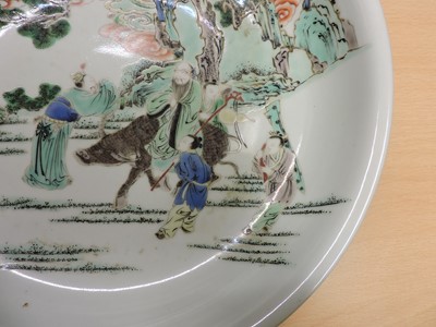 Lot 51 - A Chinese famille verte plate