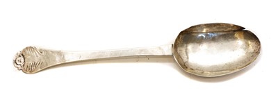 Lot 8 - An unusual late 17th century Trefid spoon