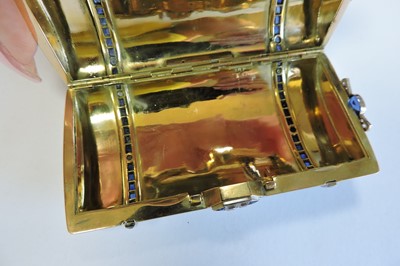 Lot 172 - A gold sapphire, diamond and enamel cigarette case