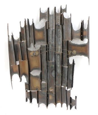 Lot 598 - An iron wall sculpture