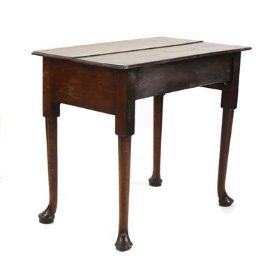 Lot 292 - A George III oak side table