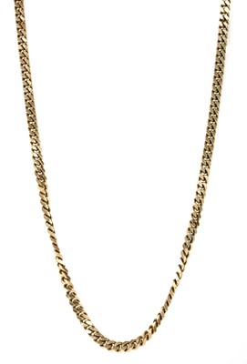 Lot 1133 - A heavy 9ct gold curb chain