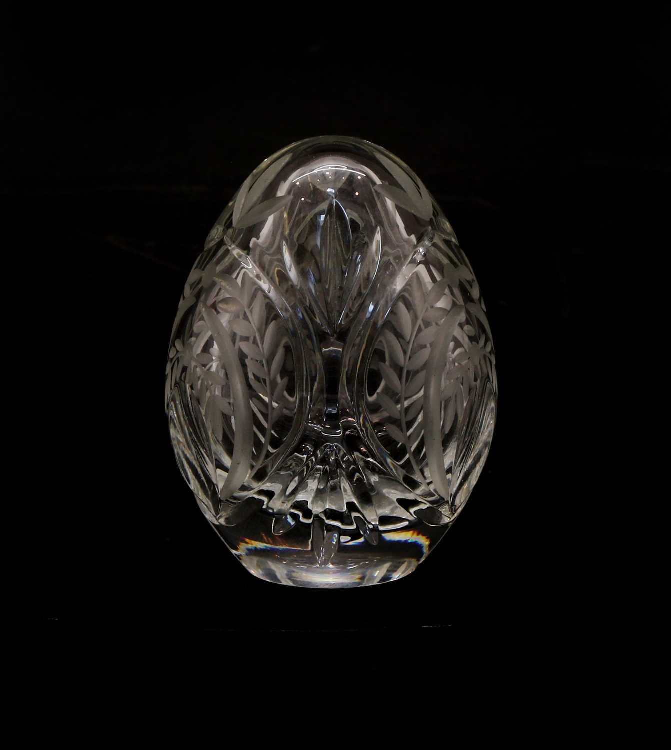 Lot 173 - A Faberge cut glass paperweight