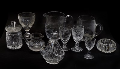 Lot 130 - A selection of cut crystal and glassware