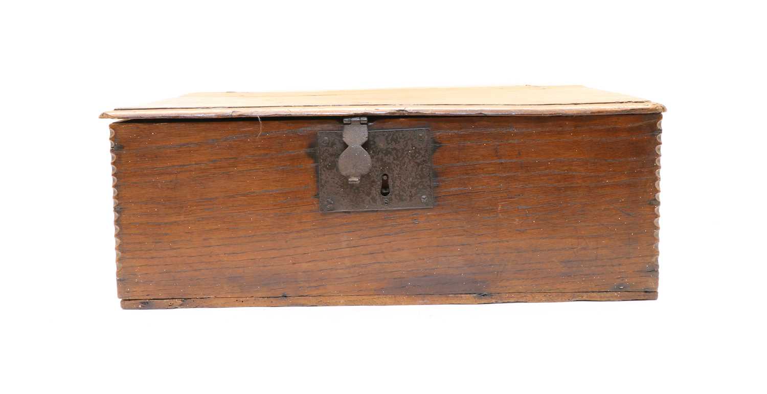 Lot 229 - An early 18th oak bible box