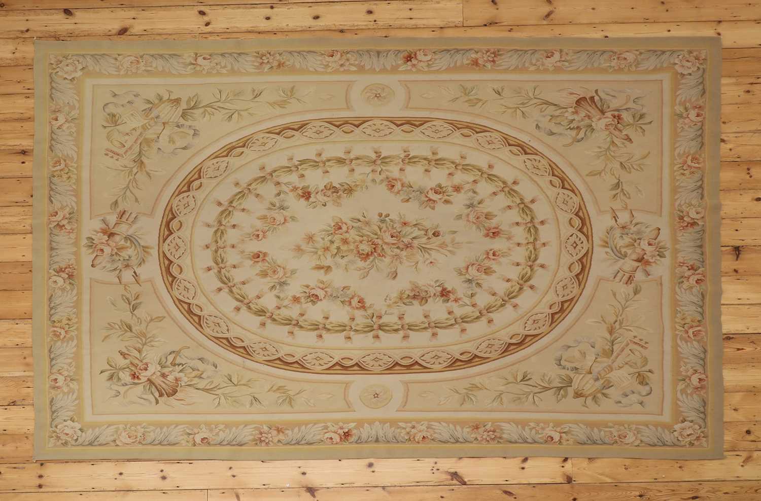 Lot 3 - A flatweave Aubusson design rug