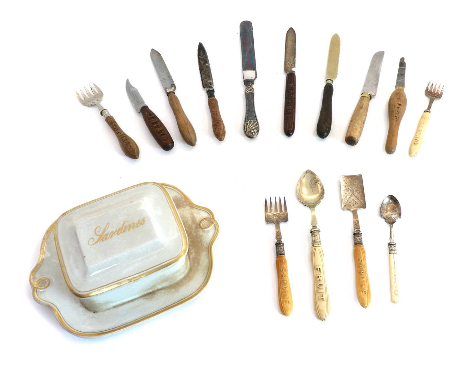 Lot 76 - Fourteen various 19th and 20th century named cutlery items